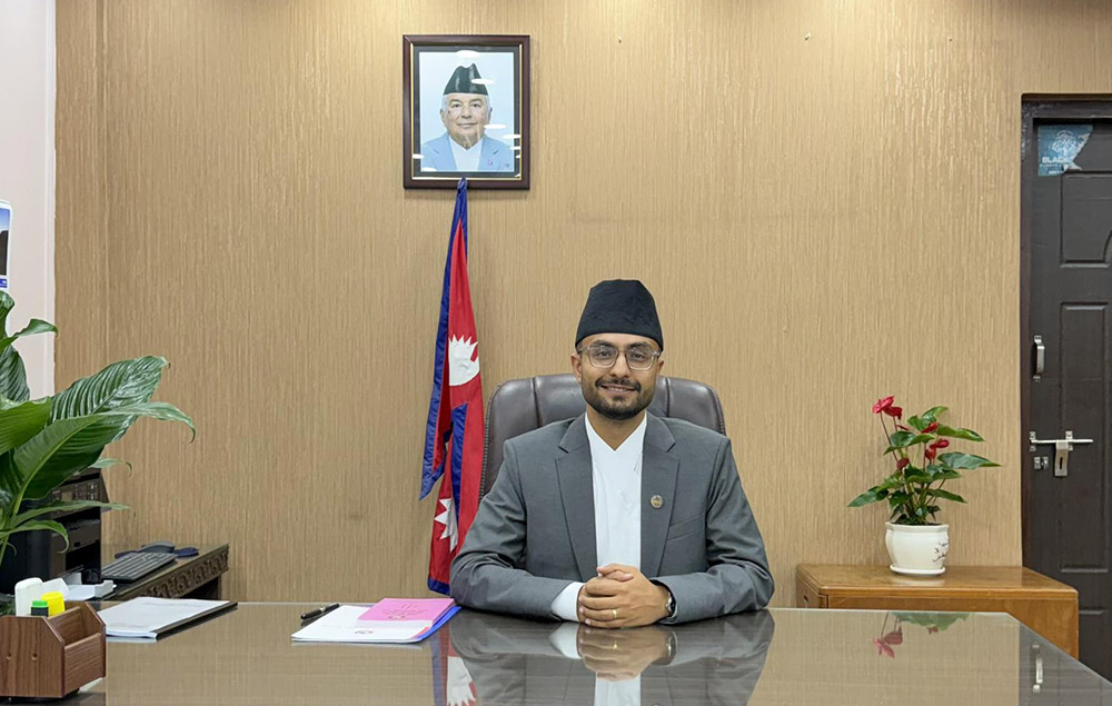 सेवा प्रवाह सुधार्न मातहत निकायलाई शिक्षामन्त्रीको निर्देशन